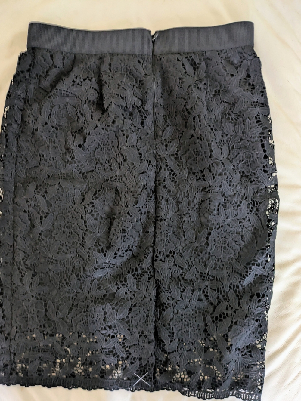 Ann Taylor Black Floral Lace Pencil Skirt
